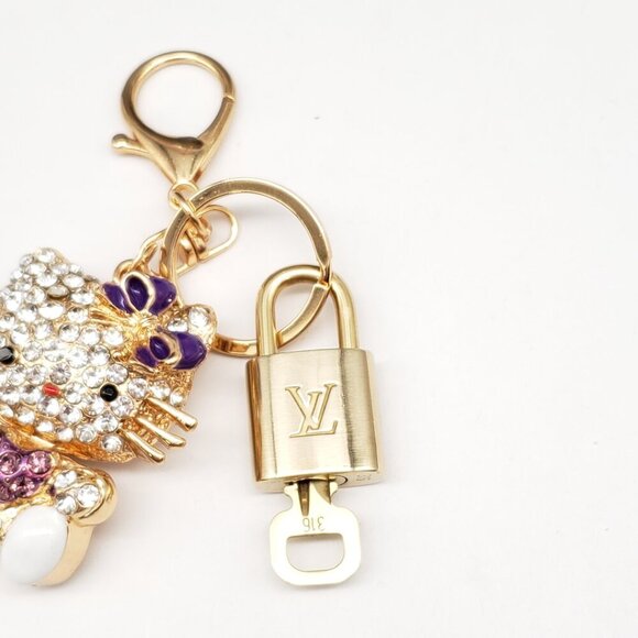 Authentic Louis Vuitton Lock & Key with unbranded Bagcharm, Keycharm, Keychain - Picture 6 of 6